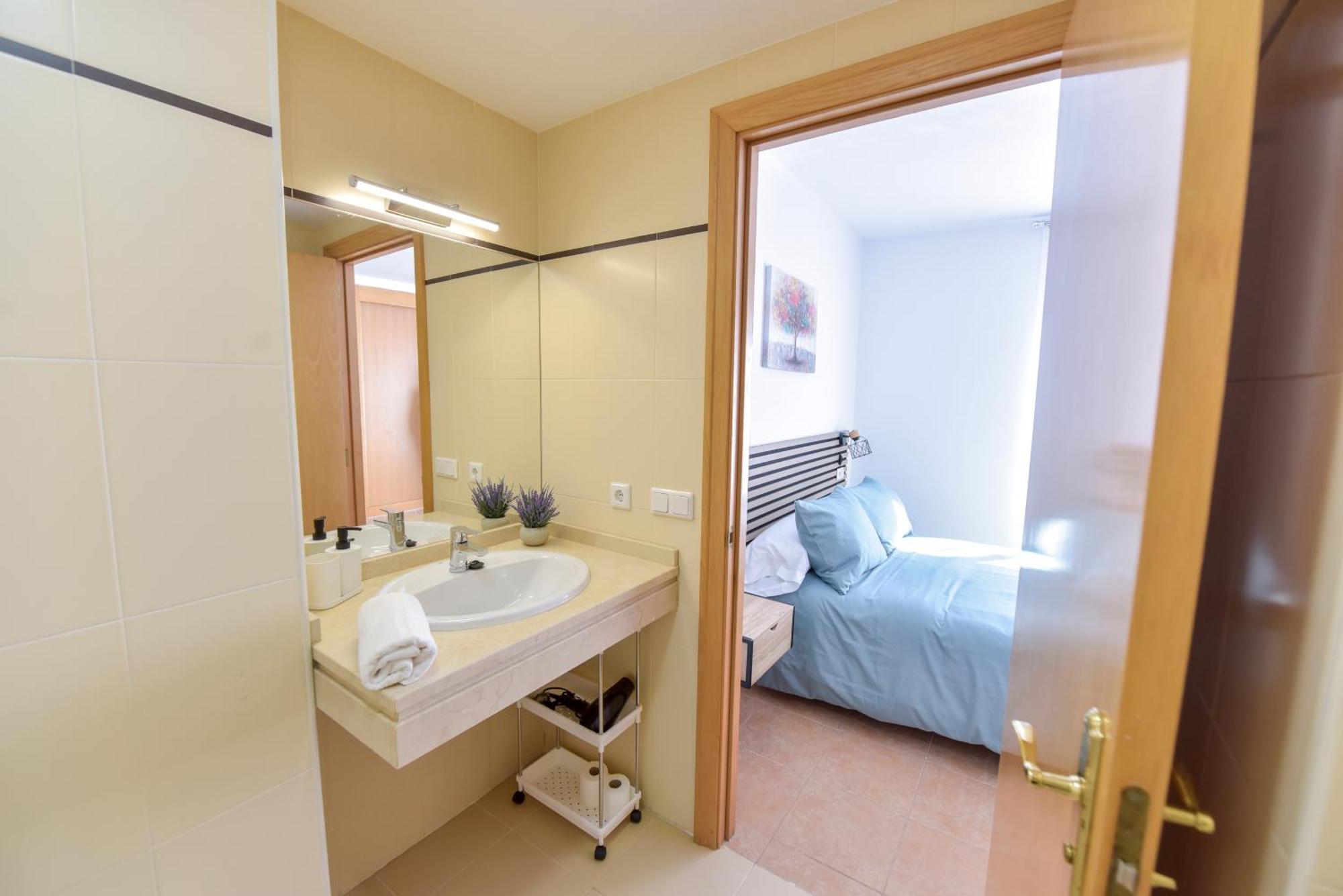 New Premium Apartment - Free Parking & Pools La Algaba Ngoại thất bức ảnh